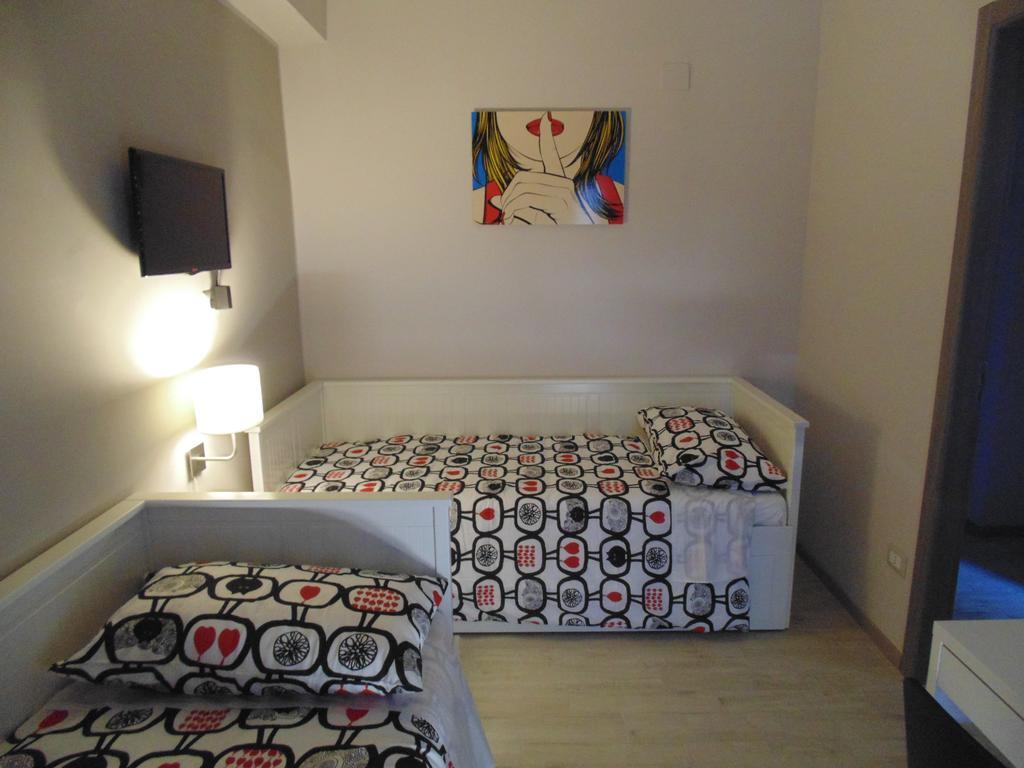 Attico Del Sole Bed and Breakfast Rometta Marea Exterior foto
